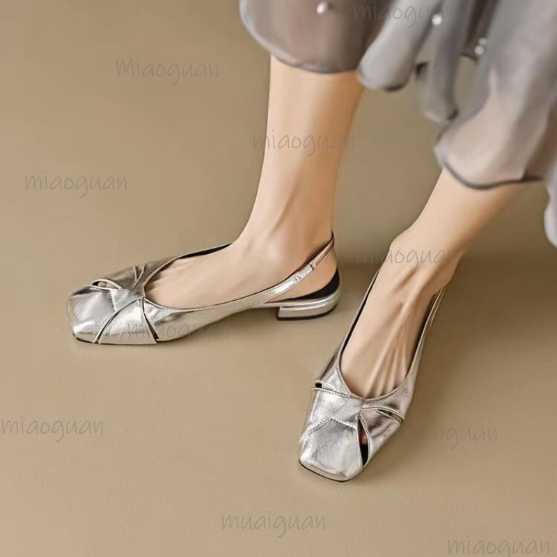 Kapak Toe Düşük Topuk Pompalar - Sandals incelemesi ve fiyatı