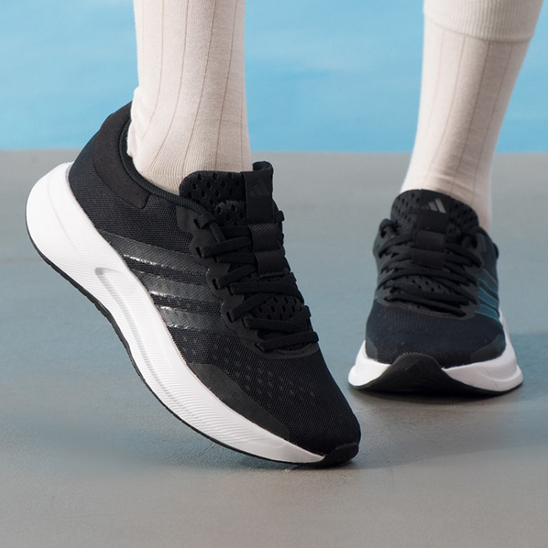 Yeni Adidas JQ6404 Kadın Nefes - Shock Absorbing Gym Trainers incelemesi ve fiyatı