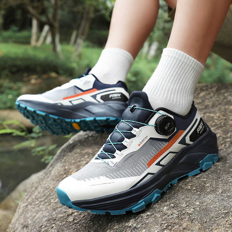Yeni Gelen Erkek Profesyonel T - Anti Slip Trail Running Sneakers incelemesi ve fiyatı